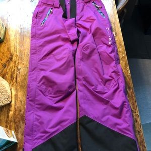 Excellent condition Arctica zip off pants